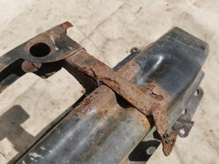 bontott SKODA OCTAVIA II Első Lökhárító Merevítő (Fém)