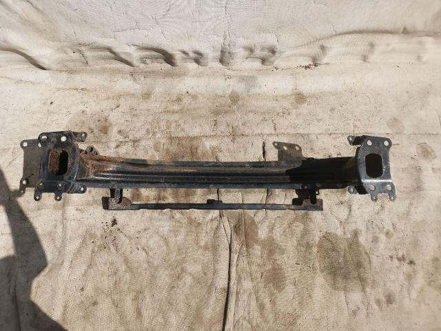 bontott SKODA OCTAVIA II Első Lökhárító Merevítő (Fém)