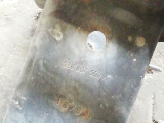 bontott SKODA OCTAVIA II Első Lökhárító Merevítő (Fém)