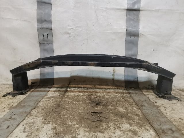 bontott SKODA OCTAVIA II Első Lökhárító Merevítő (Fém)