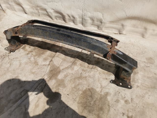 bontott SKODA OCTAVIA II Első Lökhárító Merevítő (Fém)