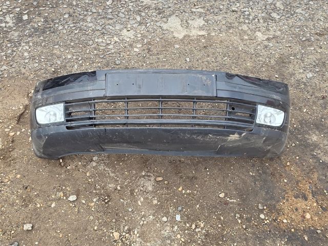 bontott SKODA OCTAVIA II Első Lökhárító (Részeivel)