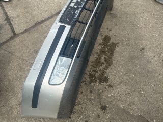 bontott SKODA OCTAVIA II Első Lökhárító (Részeivel)