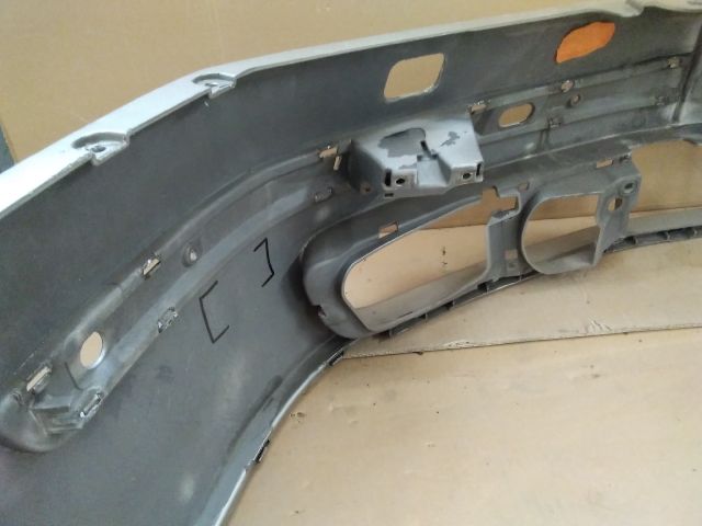 bontott SKODA OCTAVIA II Első Lökhárító (Üresen)