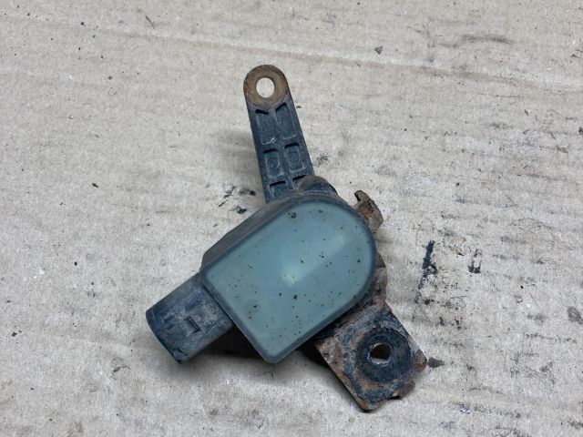 bontott SKODA OCTAVIA II Első Xenon Szintszabályzó Jeladó