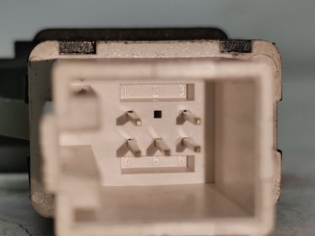 bontott SKODA OCTAVIA II ESP Kapcsoló