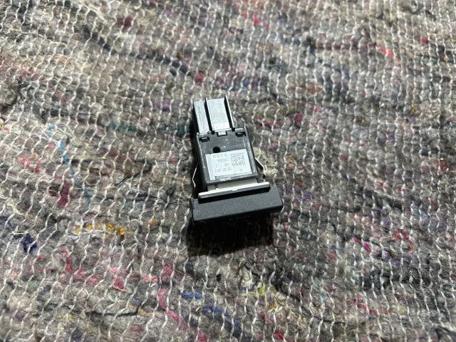 bontott SKODA OCTAVIA II ESP Kapcsoló