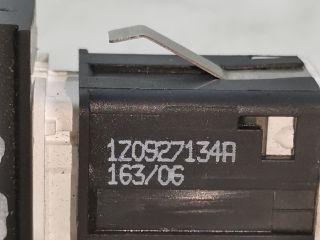 bontott SKODA OCTAVIA II ESP Kapcsoló