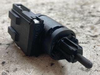 bontott SKODA OCTAVIA II Fék Pedál Kapcsoló