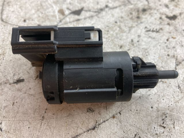 bontott SKODA OCTAVIA II Fék Pedál Kapcsoló