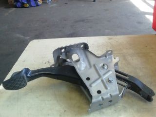 bontott SKODA OCTAVIA II Fékpedál