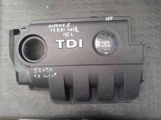 bontott SKODA OCTAVIA II Felső Hűtőburkolat