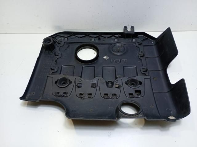 bontott SKODA OCTAVIA II Felső Hűtőburkolat