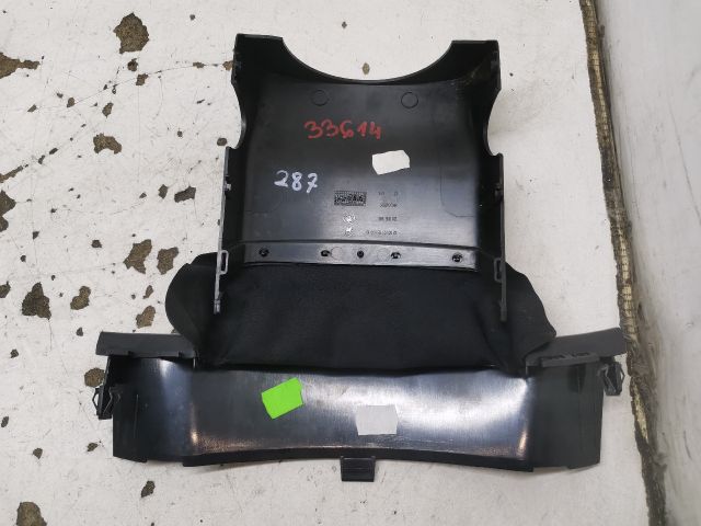 bontott SKODA OCTAVIA II Felső Kormányoszlop Burkolat