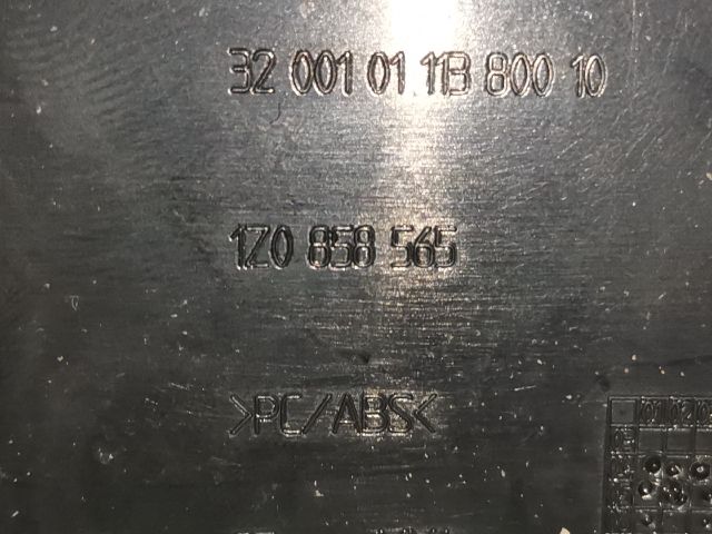 bontott SKODA OCTAVIA II Felső Kormányoszlop Burkolat