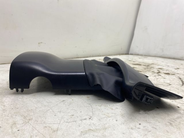 bontott SKODA OCTAVIA II Felső Kormányoszlop Burkolat