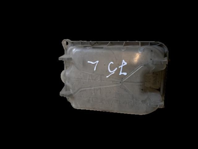 bontott SKODA OCTAVIA II Fényszóró Lámpabúra Fedél