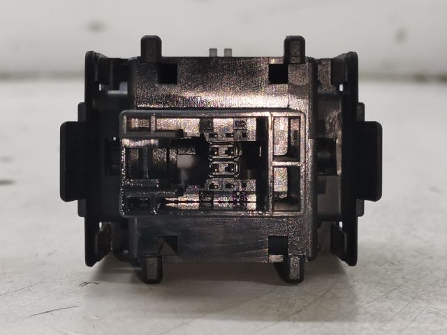 bontott SKODA OCTAVIA II Fényszórómagasság Állító Kapcsoló