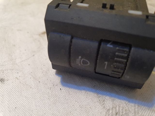 bontott SKODA OCTAVIA II Fényszórómagasság Állító Kapcsoló