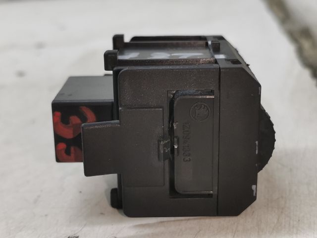 bontott SKODA OCTAVIA II Fényszórómagasság Állító Kapcsoló