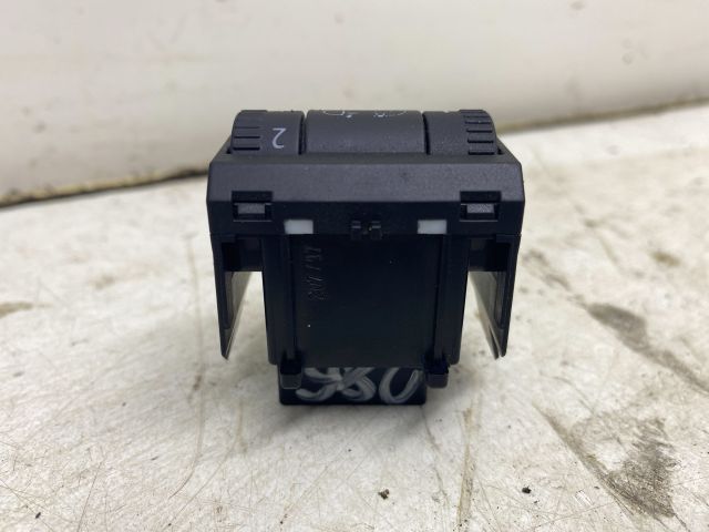 bontott SKODA OCTAVIA II Fényszórómagasság Állító Kapcsoló