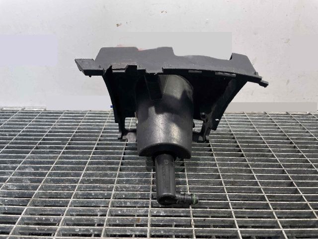 bontott SKODA OCTAVIA II Fényszórómosó Szivattyú