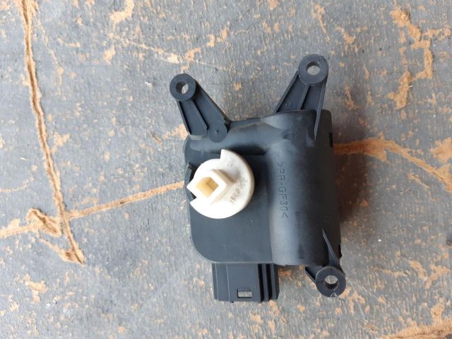 bontott SKODA OCTAVIA II Fűtés Állító Motor