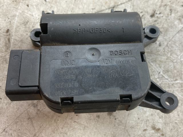 bontott SKODA OCTAVIA II Fűtés Állító Motor