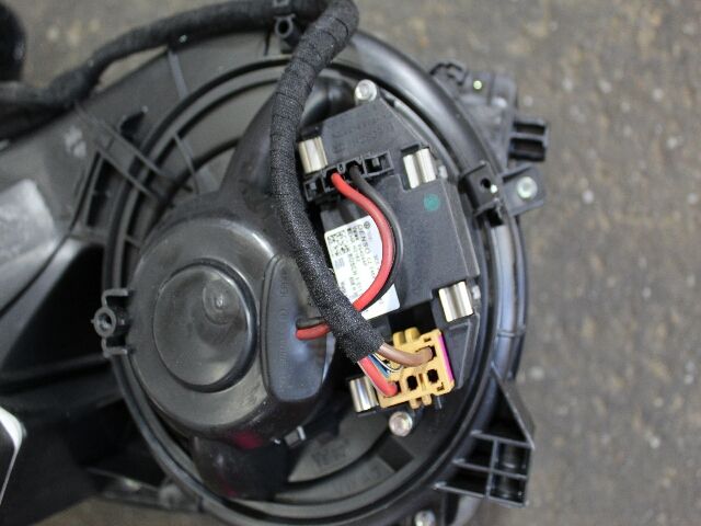 bontott SKODA OCTAVIA II Fűtés Box