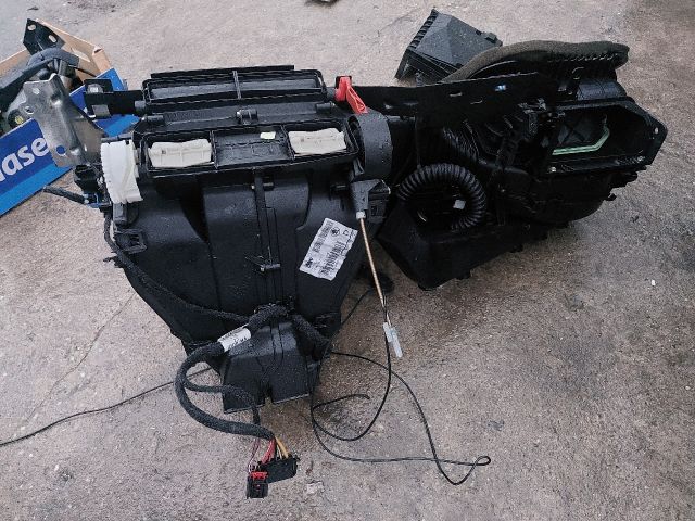 bontott SKODA OCTAVIA II Fűtés Box