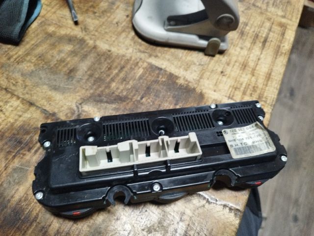 bontott SKODA OCTAVIA II Fűtéskapcsoló (digit klímás)