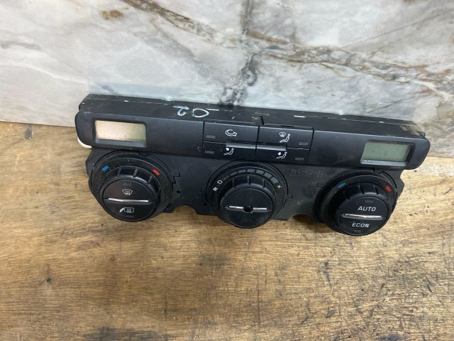 bontott SKODA OCTAVIA II Fűtéskapcsoló (digit klímás)