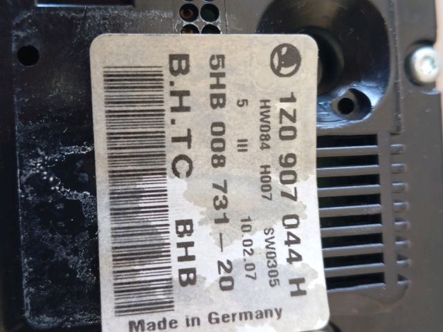 bontott SKODA OCTAVIA II Fűtéskapcsoló (digit klímás)