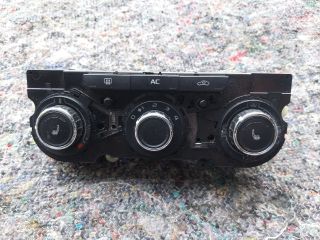 bontott SKODA OCTAVIA II Fűtéskapcsoló (digit klímás)