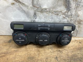 bontott SKODA OCTAVIA II Fűtéskapcsoló (digit klímás)