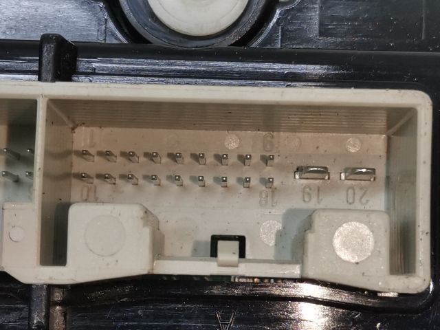 bontott SKODA OCTAVIA II Fűtéskapcsoló (digit klímás)