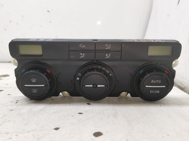 bontott SKODA OCTAVIA II Fűtéskapcsoló (digit klímás)