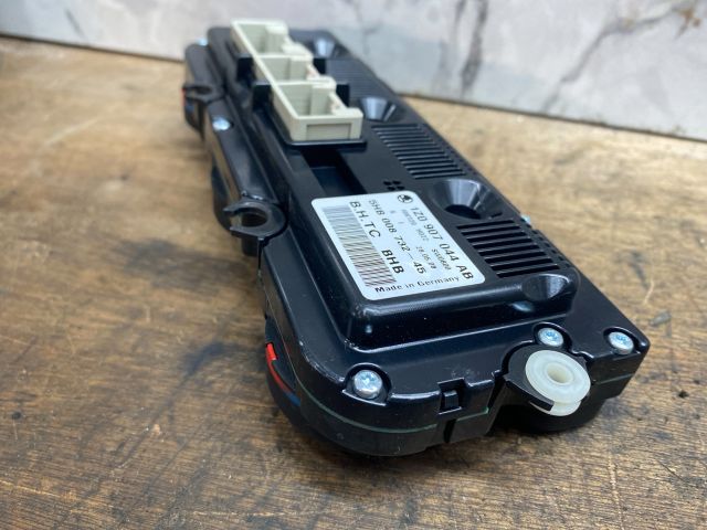 bontott SKODA OCTAVIA II Fűtéskapcsoló (digit klímás)