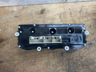 bontott SKODA OCTAVIA II Fűtéskapcsoló (digit klímás)