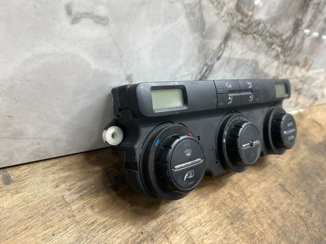 bontott SKODA OCTAVIA II Fűtéskapcsoló (digit klímás)