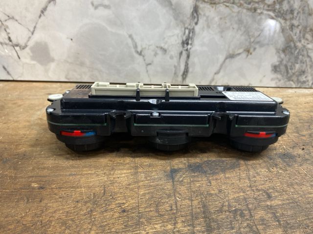 bontott SKODA OCTAVIA II Fűtéskapcsoló (digit klímás)