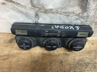 bontott SKODA OCTAVIA II Fűtéskapcsoló (digit klímás)