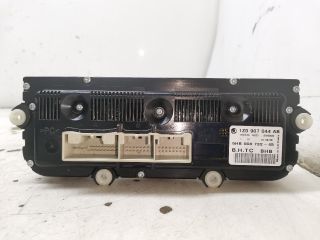 bontott SKODA OCTAVIA II Fűtéskapcsoló (digit klímás)