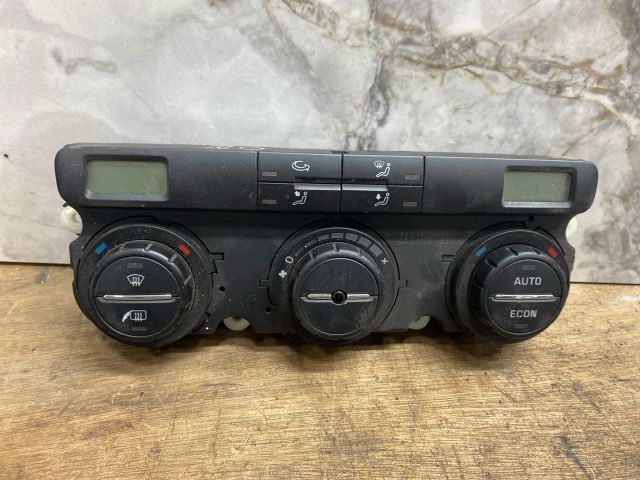 bontott SKODA OCTAVIA II Fűtéskapcsoló (digit klímás)