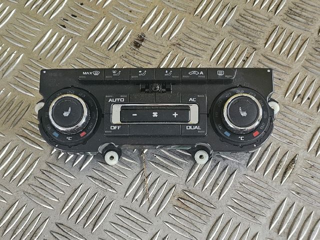 bontott SKODA OCTAVIA II Fűtéskapcsoló (manuális klímás)