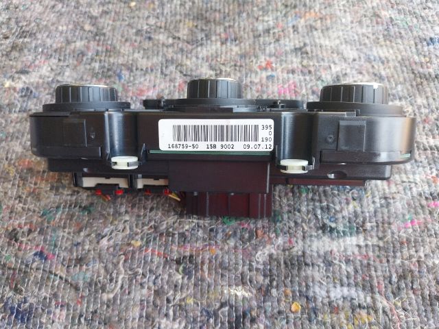 bontott SKODA OCTAVIA II Fűtéskapcsoló (manuális klímás)