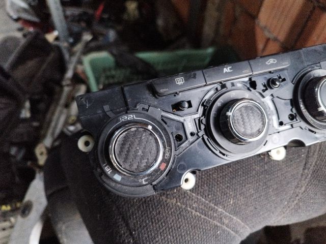 bontott SKODA OCTAVIA II Fűtéskapcsoló (manuális klímás)