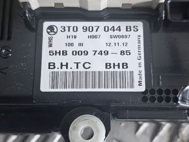 bontott SKODA OCTAVIA II Fűtéskapcsoló (manuális klímás)