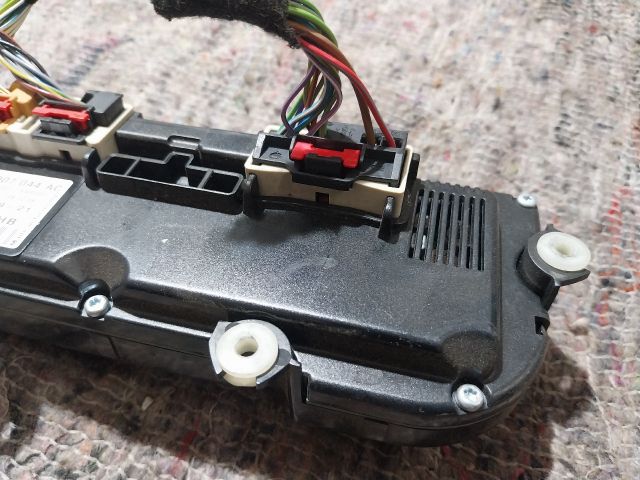 bontott SKODA OCTAVIA II Fűtéskapcsoló (manuális klímás)