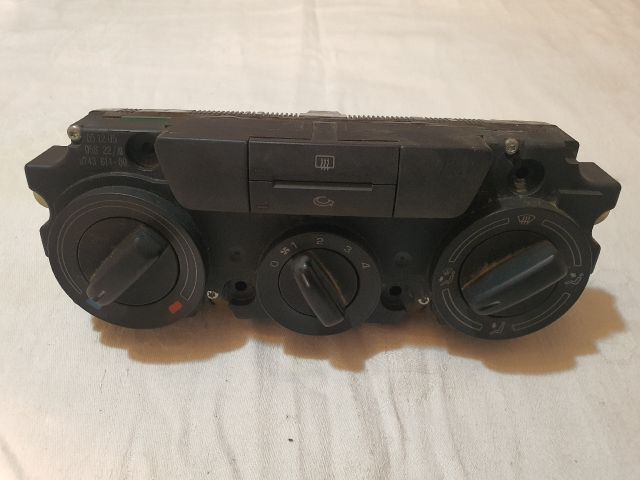 bontott SKODA OCTAVIA II Fűtéskapcsoló (Nem klímás)